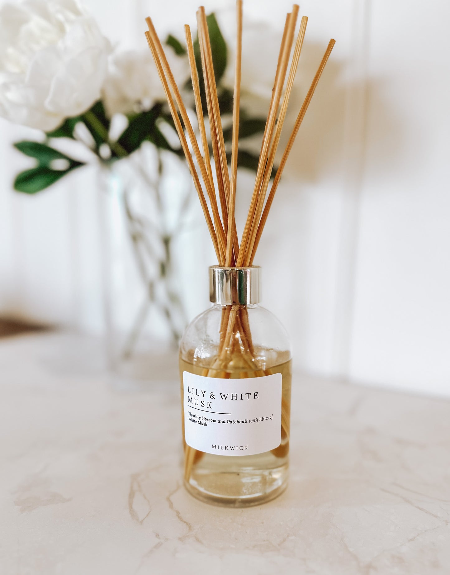 Lily & White Musk Reed Diffuser