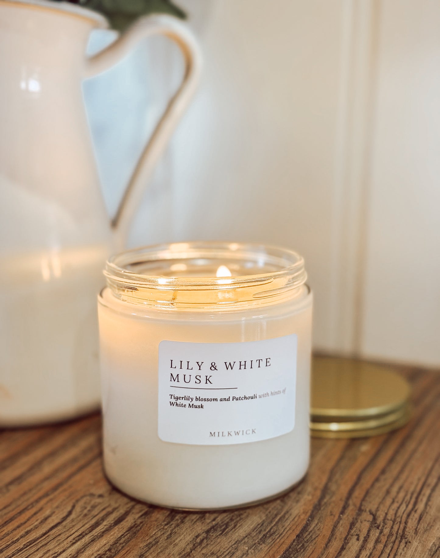 Lily & White Musk