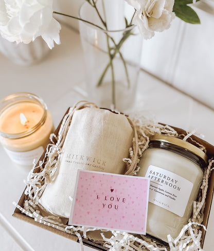 Valentine's Gift Pack- 2 Extra large candles with card